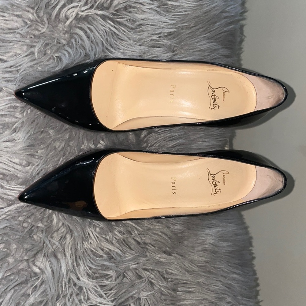 Christian Louboutin Décolleté Pump